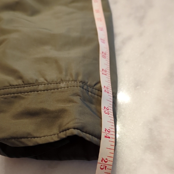 Lauren Ralph Lauren Active Olive Green Field Jacket with tuck-away hood-Size Med - Picture 11 of 16